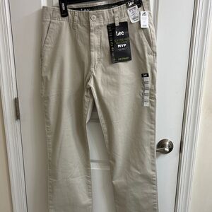 Lee Men's MVP Extreme Motion Slim Straight Pants in Beige
